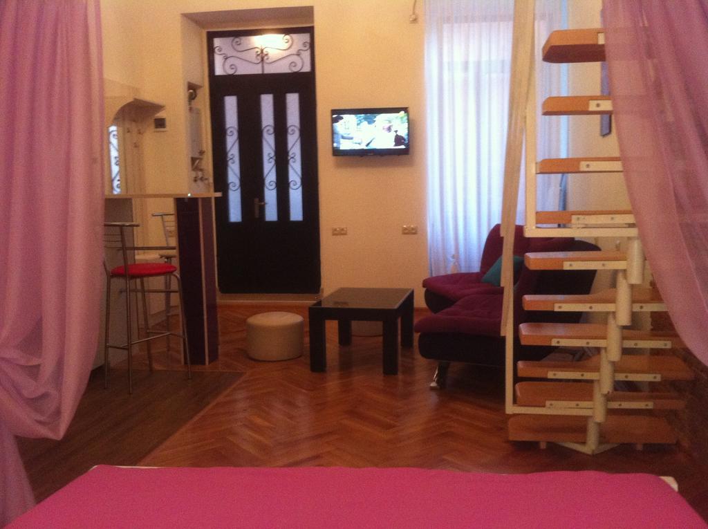 Comfortable Flat In Central Tiflis Habitación foto